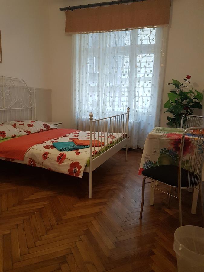Valentina Guesthouse Budapest Exterior foto